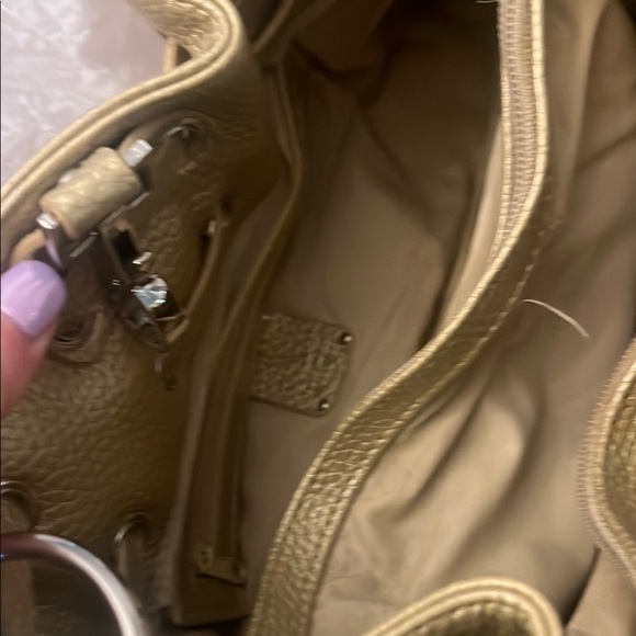 Gold Designer Women's Bag - Picture 4 of 8